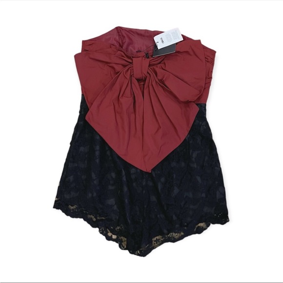 ASOS PLAYSUIT WITH BOW BACK IN BLACK/RED - BNWT - Picture 4 of 5